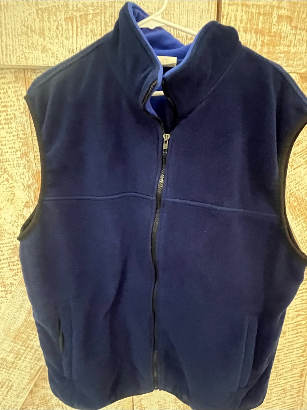 New England Fleece Company Women’s Navy Blue Fleece Vest XL